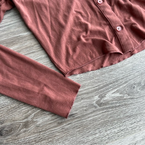 Wilfred pose shirt - Picture 3 of 3